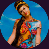 Studio body paint : Transformez-vous en oeuvre d'art vivante